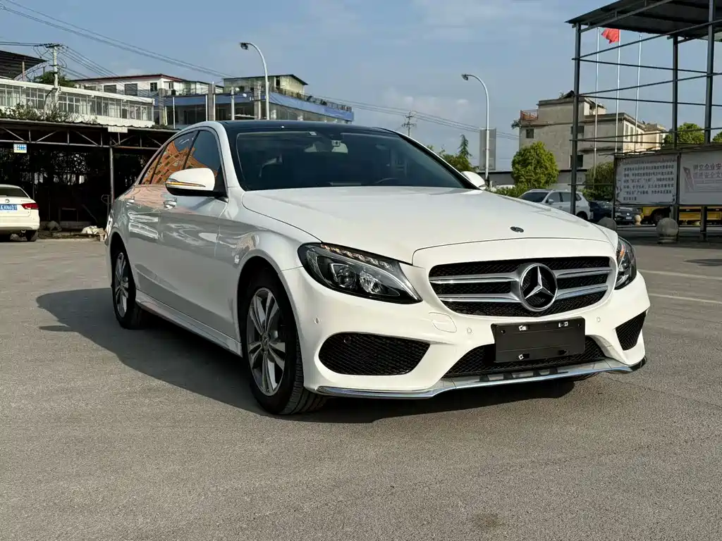 Mercedes-Benz C-Class 2018 — фото 3
