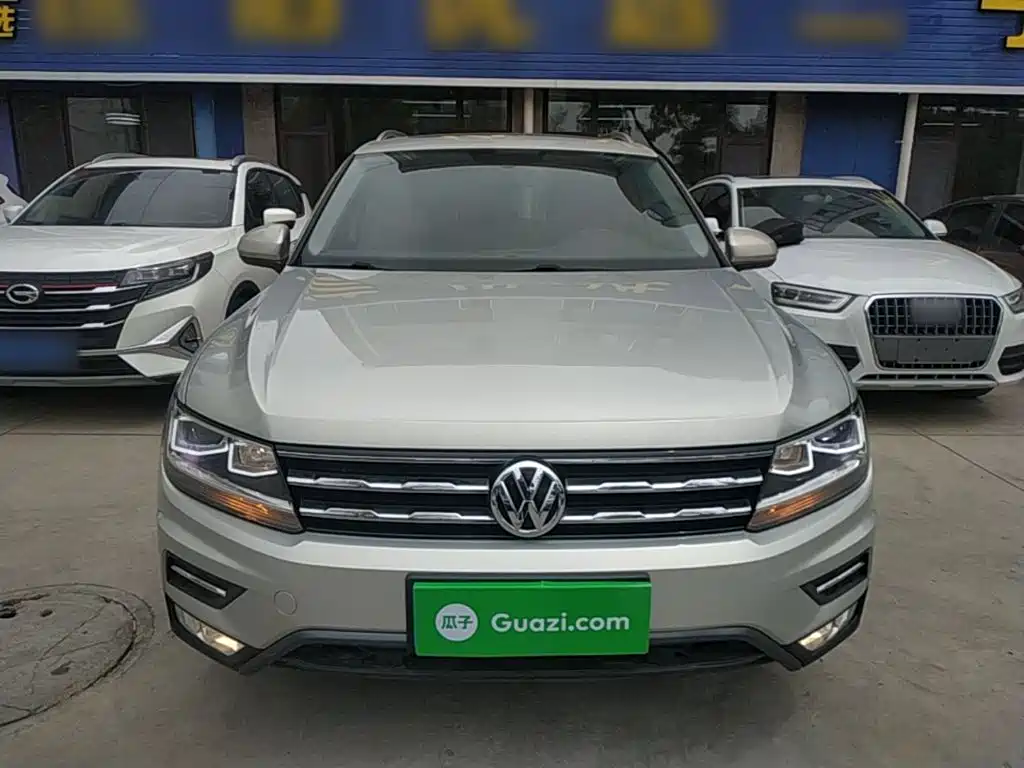 Volkswagen Tiguan L 2020 — фото 3