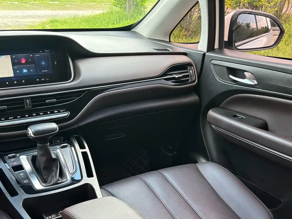 GAC Motor Trumpchi M6 2020 — фото 24