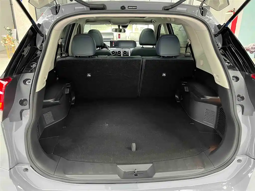 Nissan X-Trail 2025 — фото 16