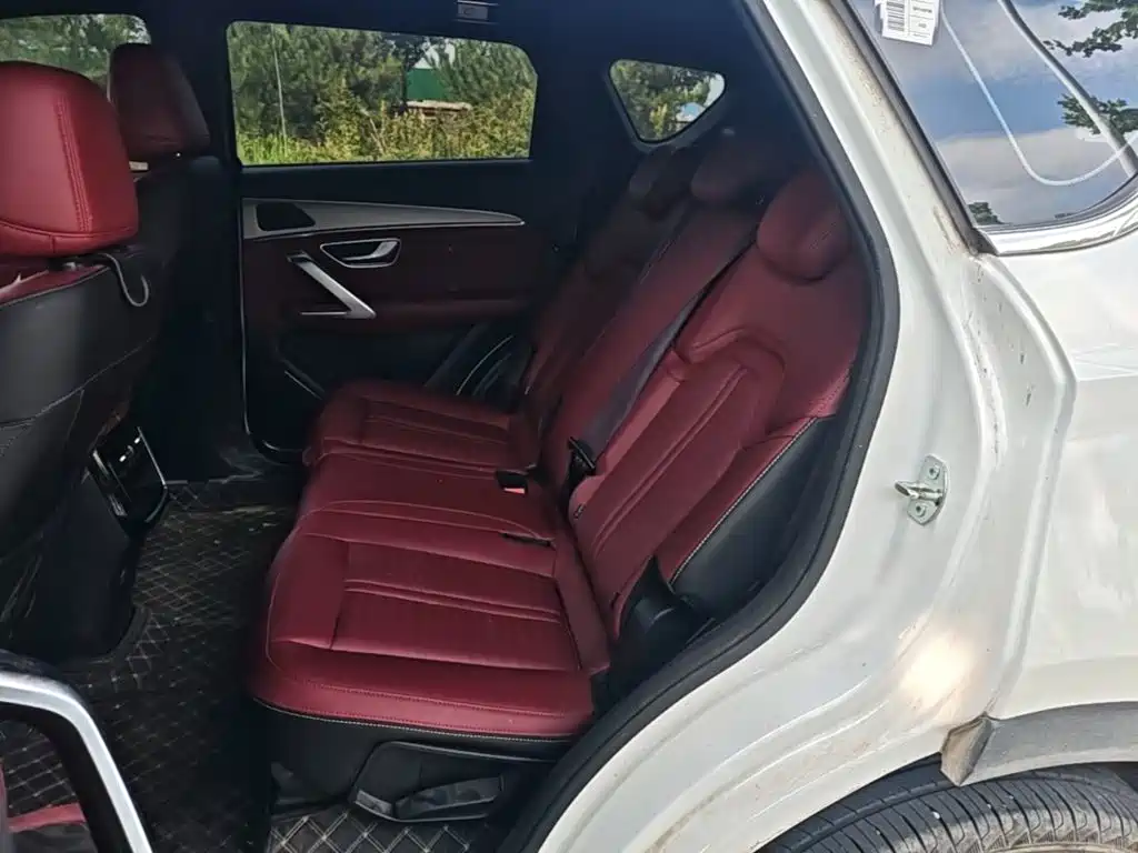 Jetour Jietu X70 PLUS 2025 — фото 17