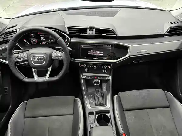 Audi Q3 2023