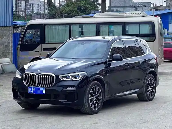BMW X5 2021