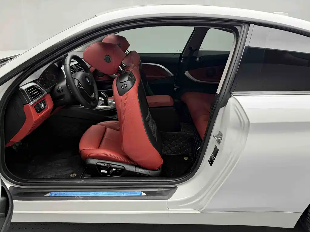 BMW 4 Series 2017 — фото 11