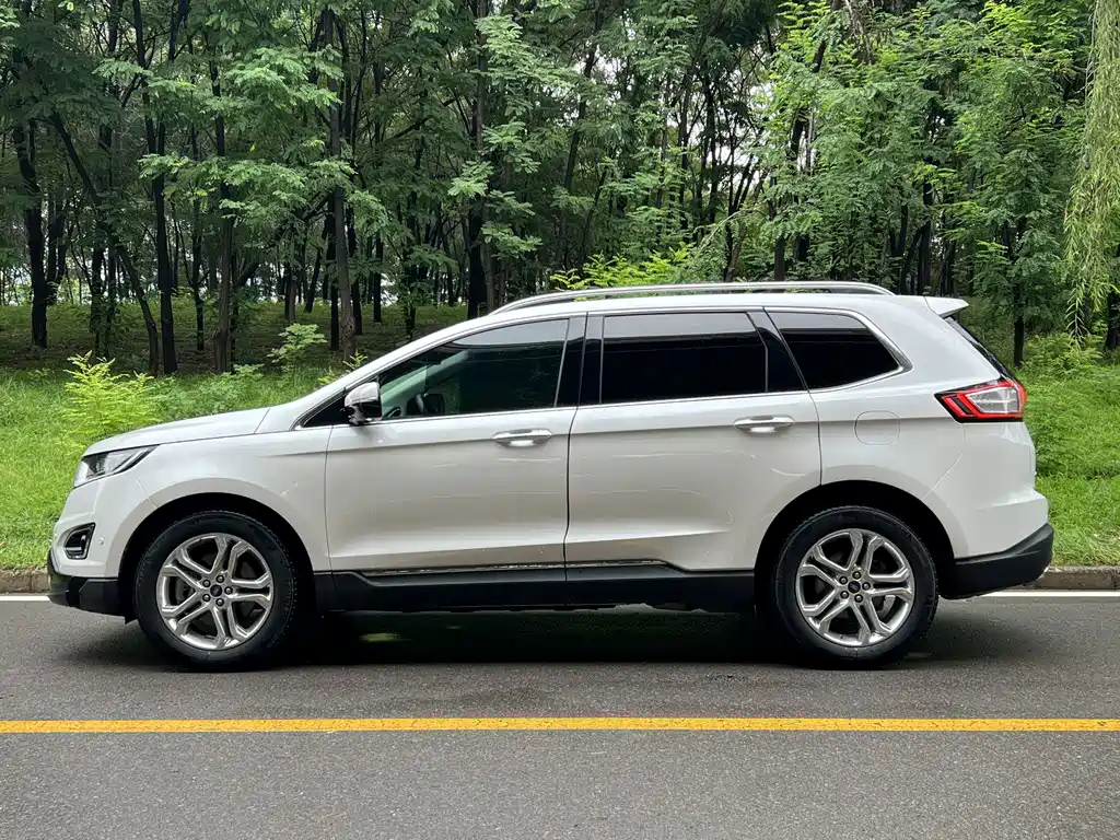 Ford Edge 2015 — фото 3