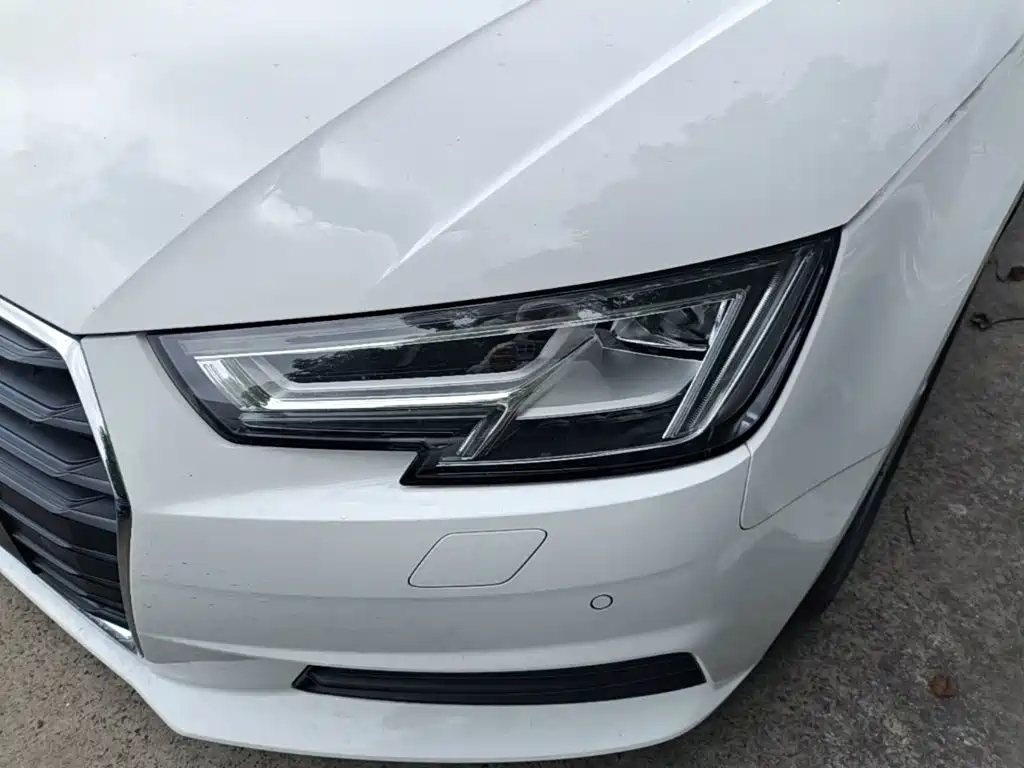 Audi A4L 2017 — фото 24