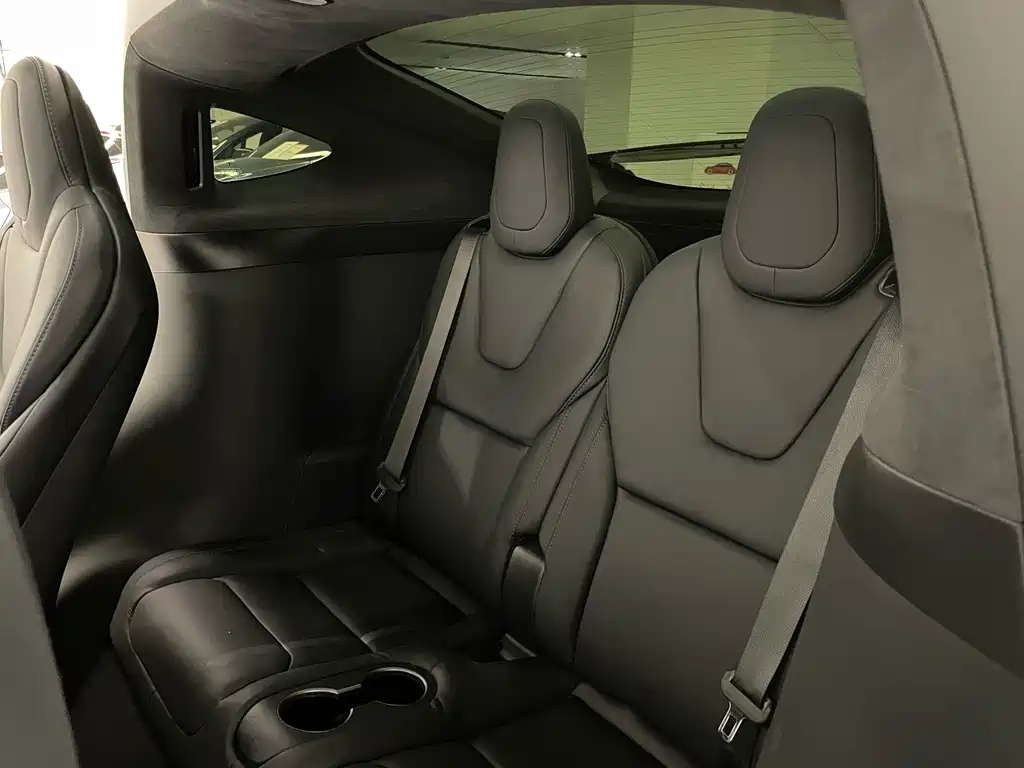 Tesla Model X 2020 — фото 17