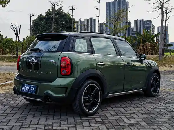 MINI Countryman 2014