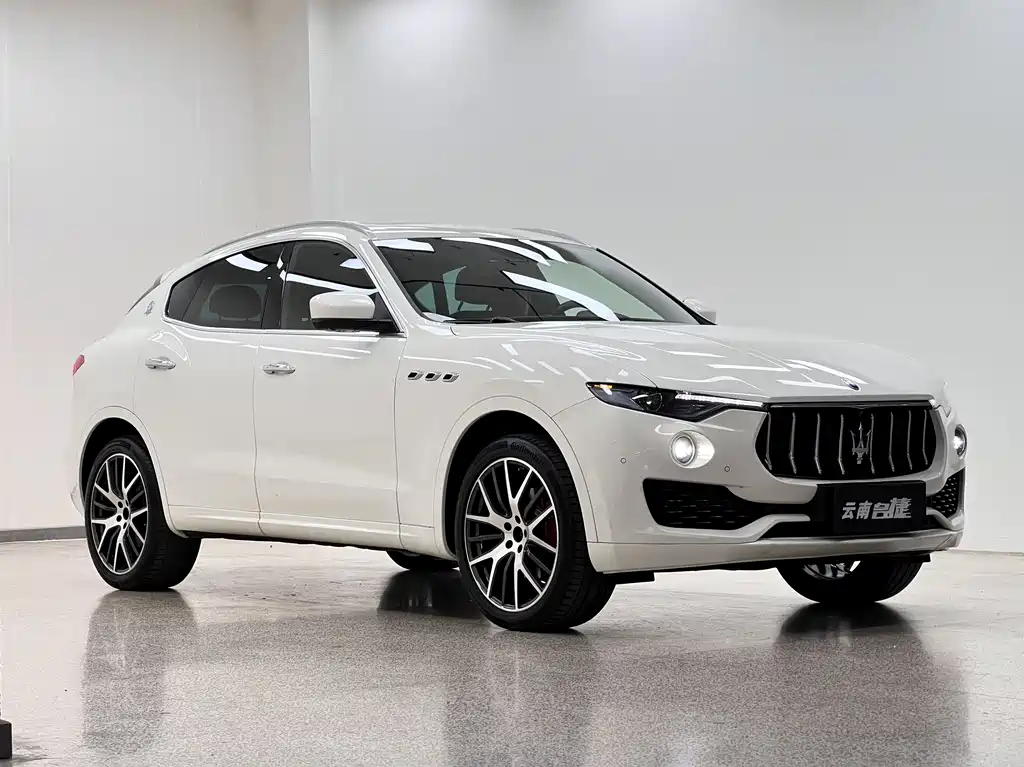 Maserati Levante 2017 — фото 3
