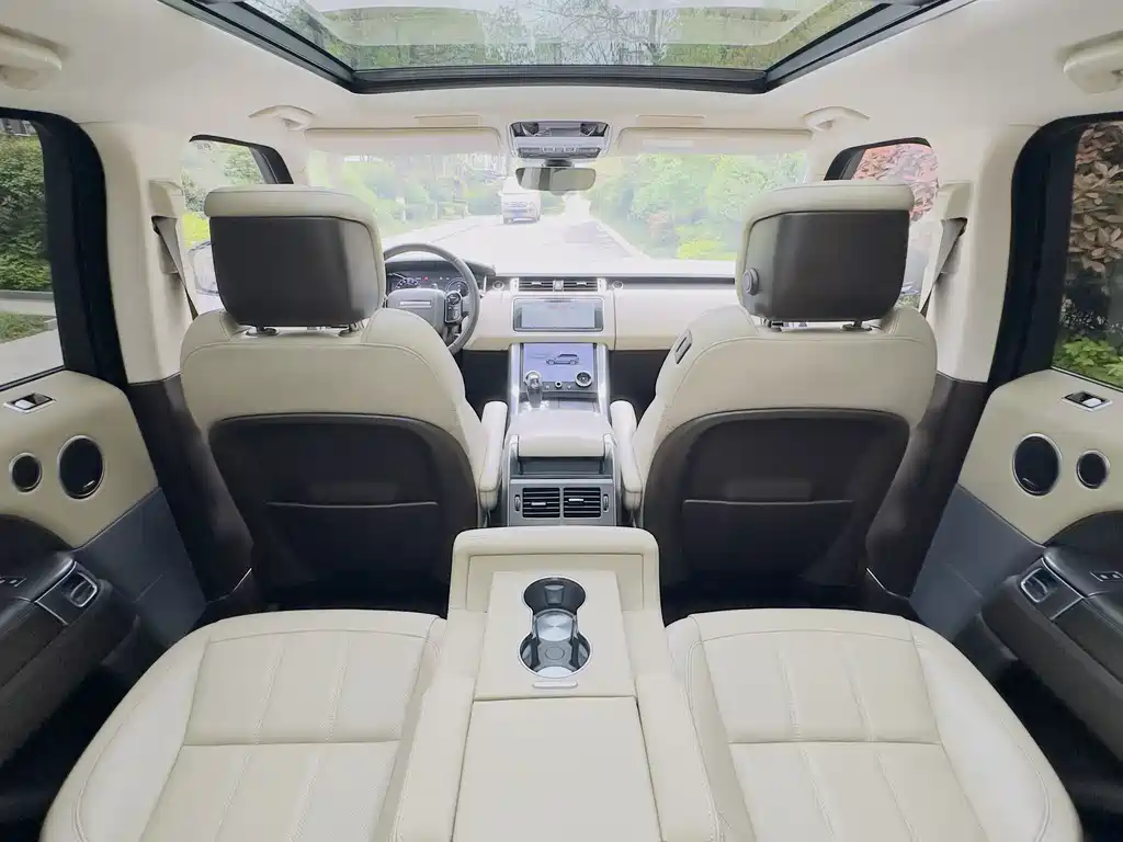 Land Rover Sport PHEV 2021 — фото 15