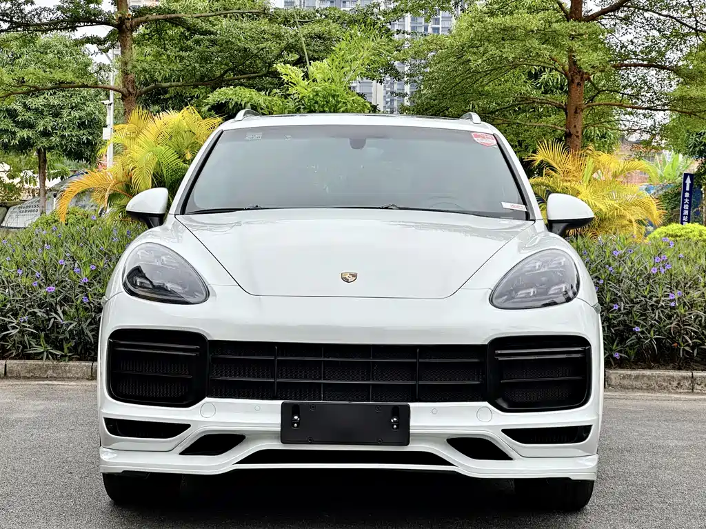 Porsche Cayenne 2013 — фото 2