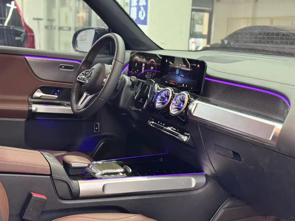 Mercedes-Benz GLB 2022 — фото 4