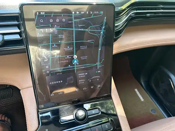 NIO ES8 2019
