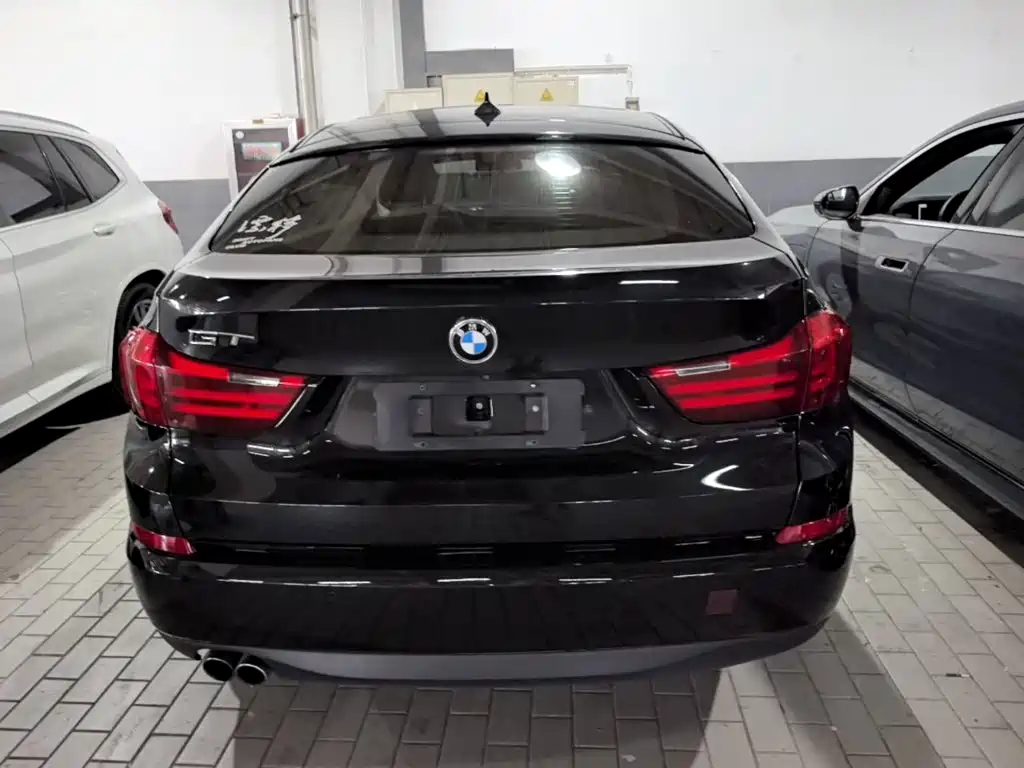 BMW 5 Series GT 2015 — фото 6