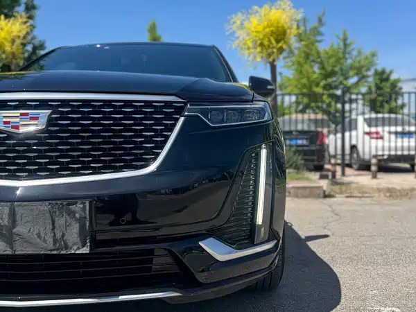 Cadillac XT6 2021