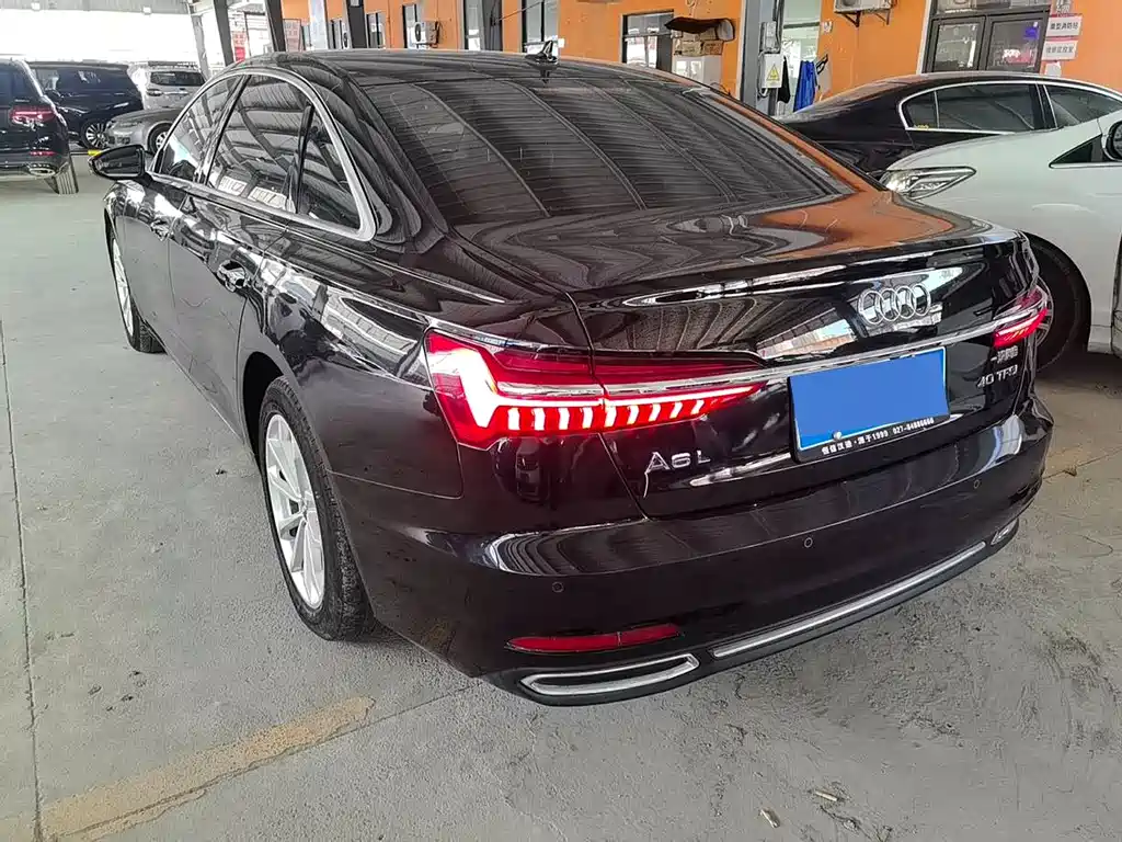 Audi A6L 2020