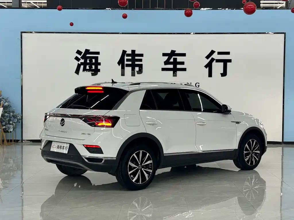 Volkswagen T-Roc 2023 — фото 28