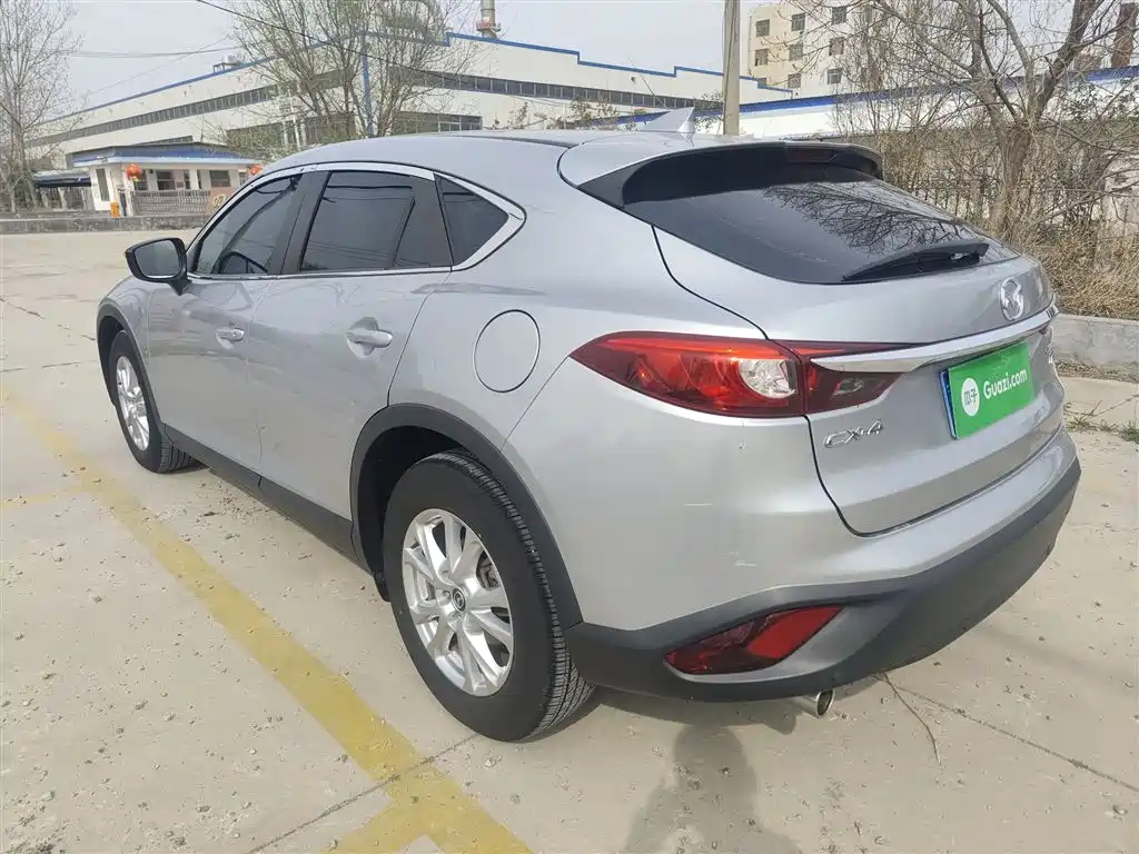Mazda CX-4 2017 — фото 22