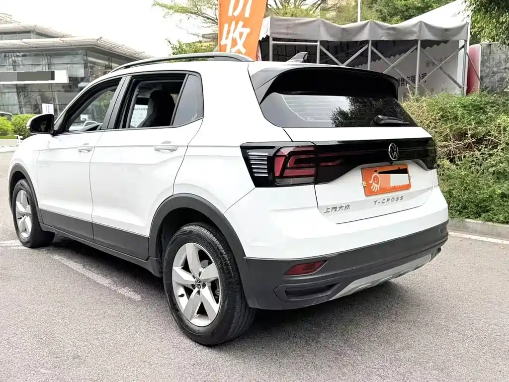 Volkswagen T-Cross 2023 — фото 8
