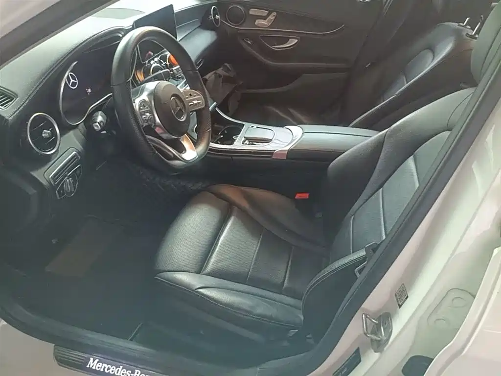 Mercedes-Benz C-Class 2020 — фото 15