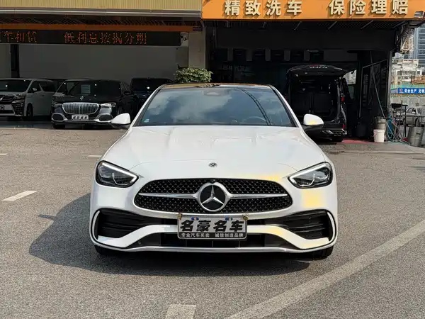 Mercedes-Benz C-Class 2024