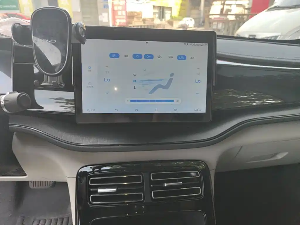 BYD Qin PLUS 2024 — фото 13