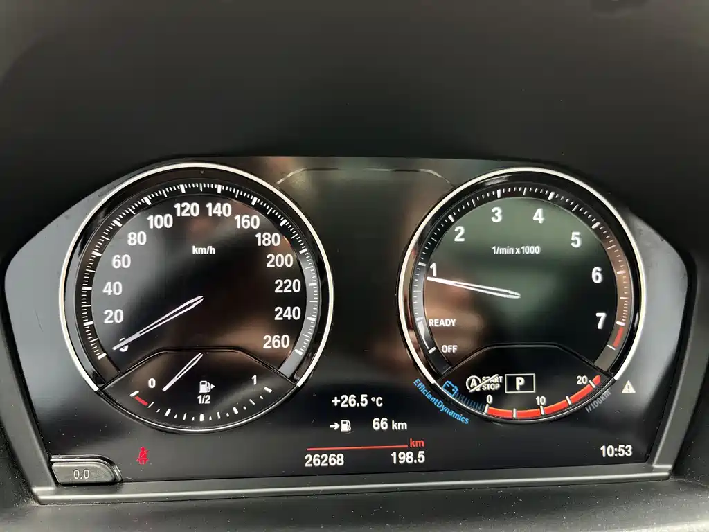 BMW X1 2022 — фото 12