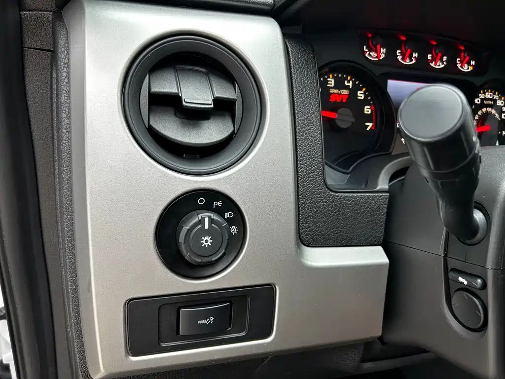 Ford F-150 Raptor 2015 — фото 8