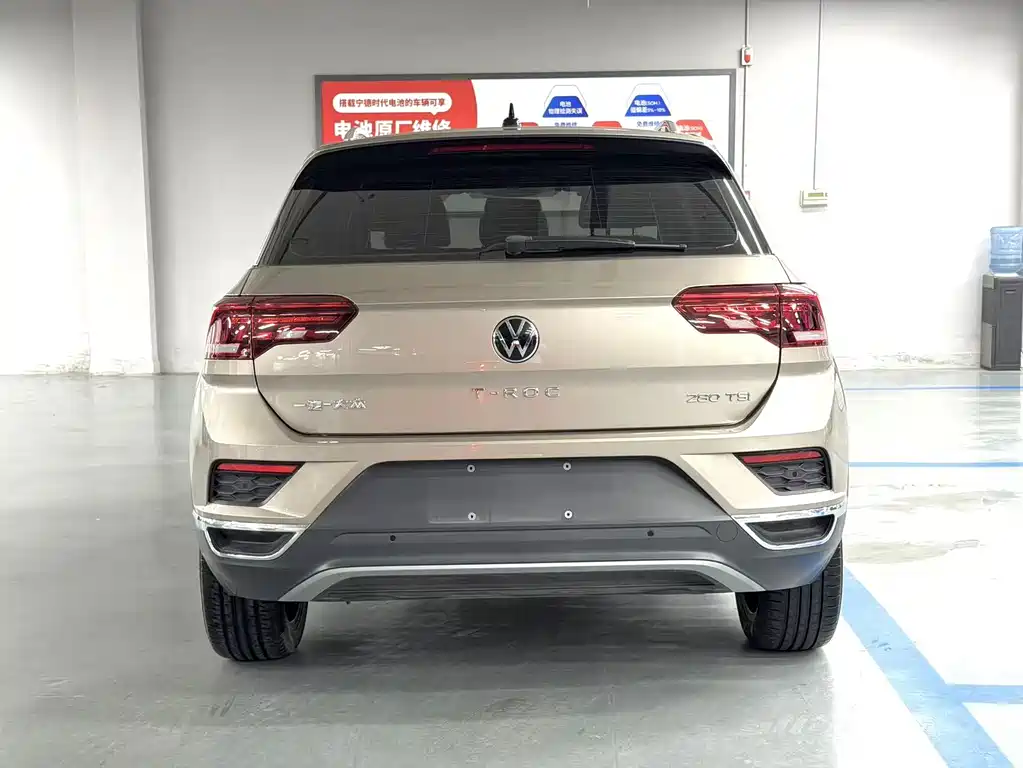 Volkswagen T-Roc 2022 — фото 12