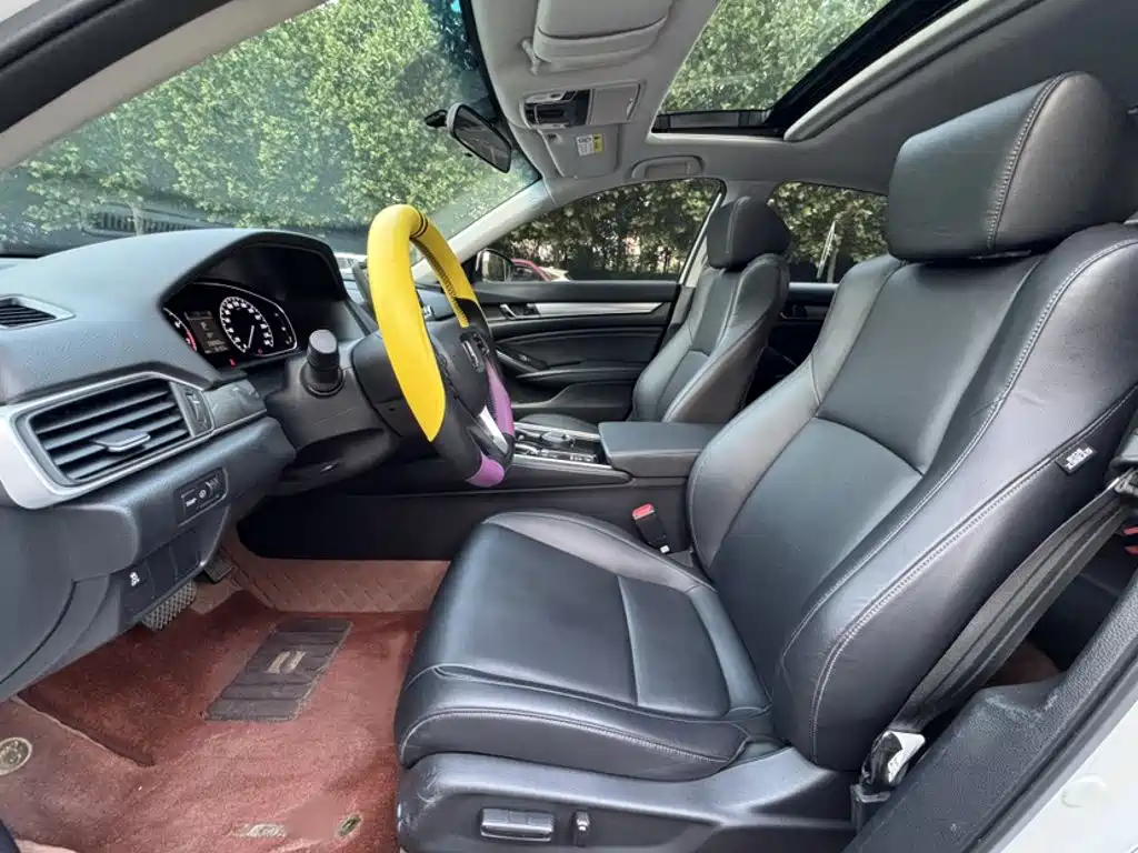 Honda Accord 2021 — фото 13