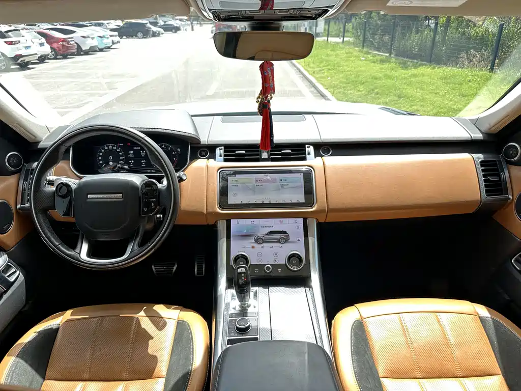 Land Rover Sport 2021 — фото 17