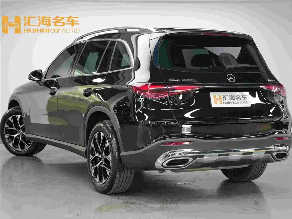 Mercedes-Benz GLC 2025