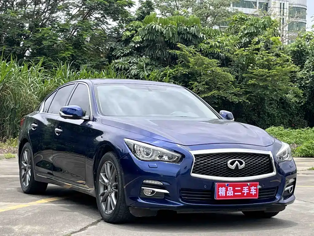 Infiniti Q50L 2017 — фото 3
