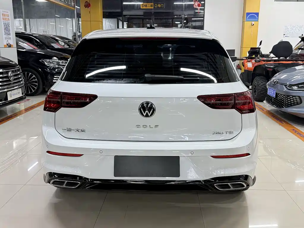 Volkswagen Golf 2022