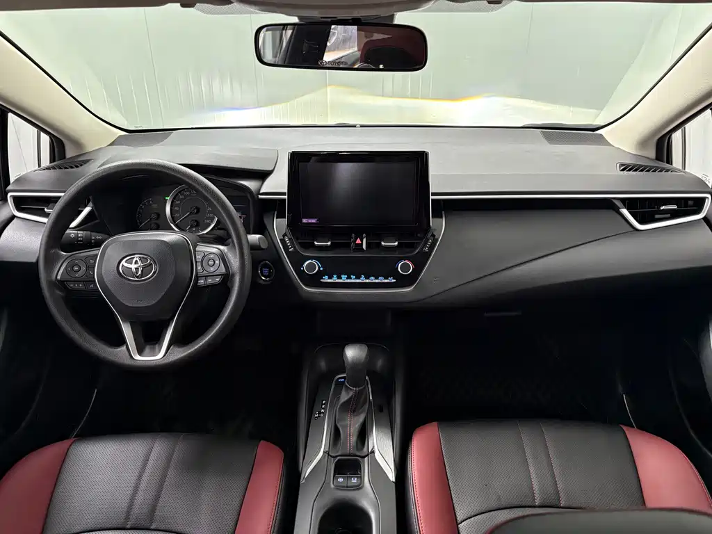 Toyota Corolla 2022 — фото 17