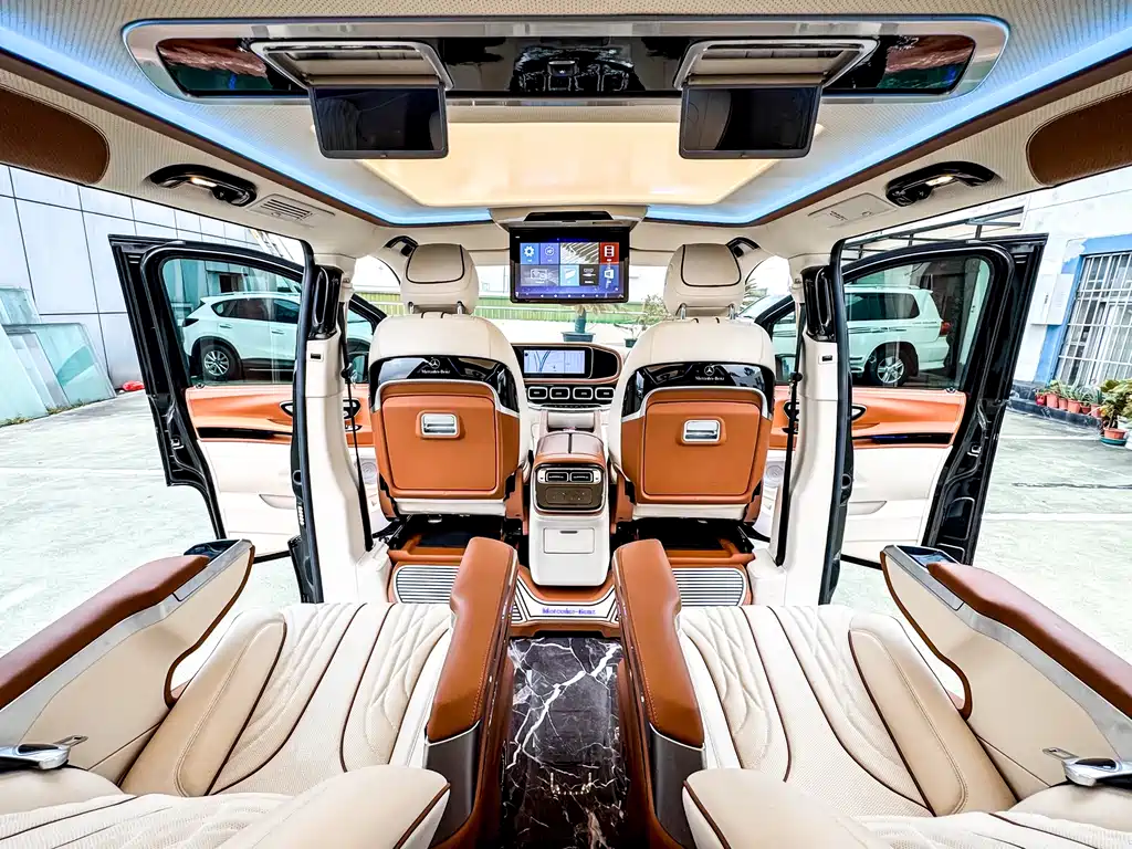 Mercedes-Benz Vito 2024 — фото 14