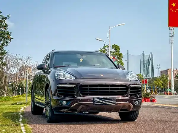 Porsche Cayenne 2016