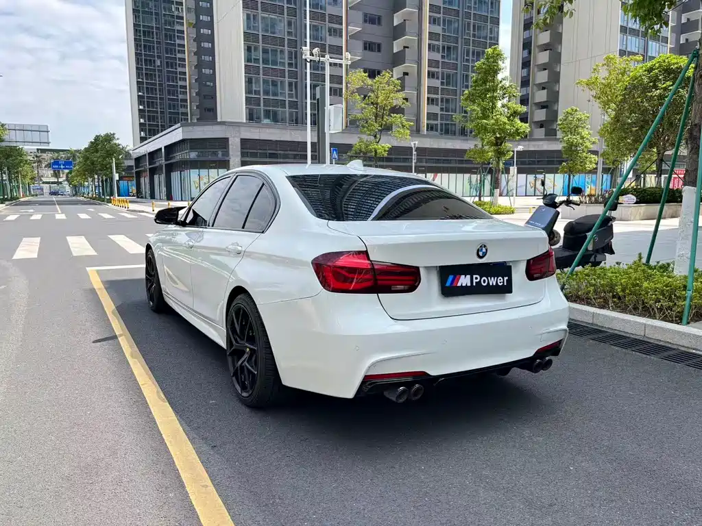 BMW 3 Series 2018