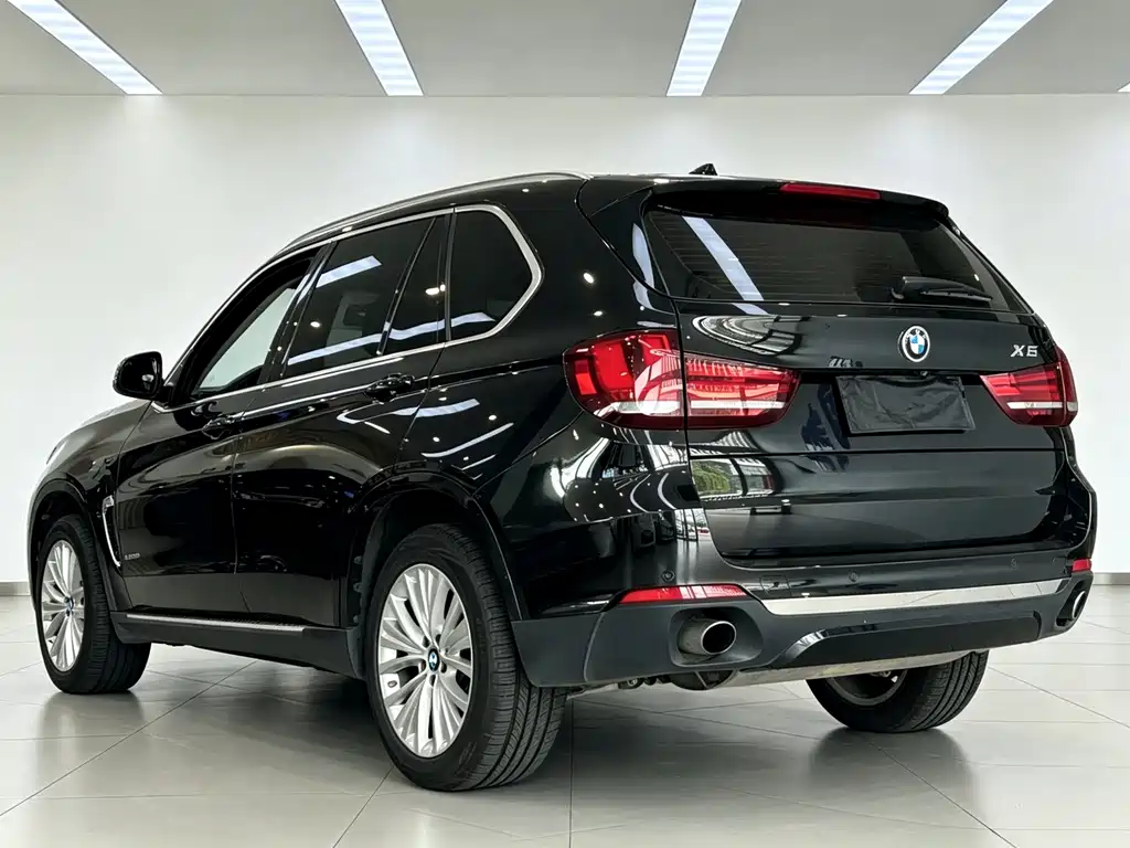 BMW X5 2017 — фото 5