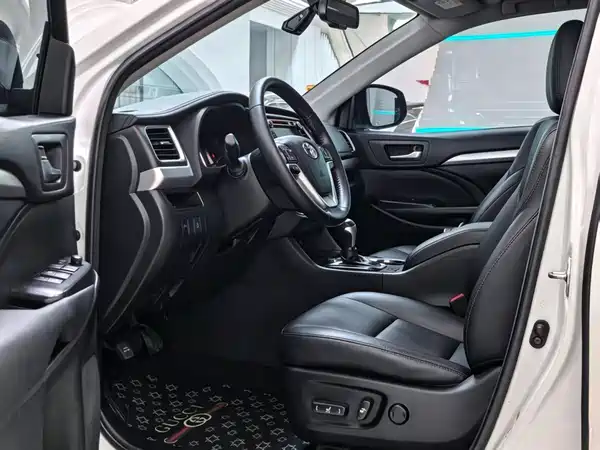 Toyota Highlander 2018