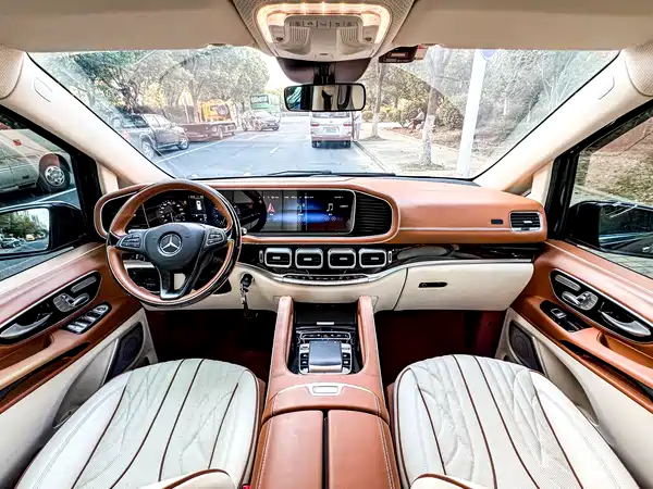Mercedes-Benz Vito 2023