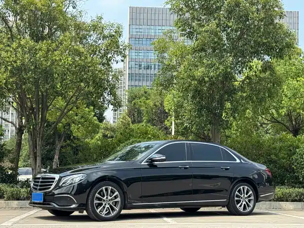Mercedes-Benz E-Class 2019