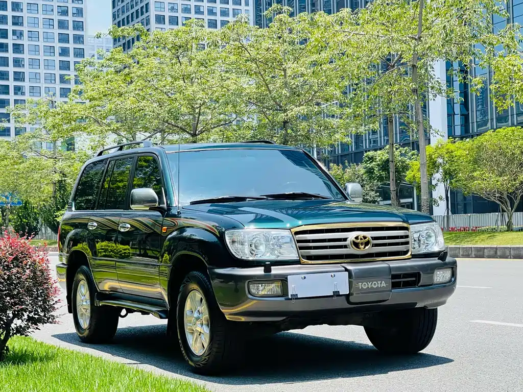 Toyota Land Cruiser 2005 — фото 3