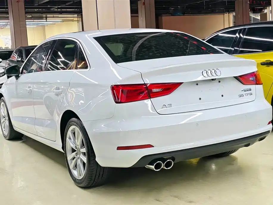 Audi A3 2017 — фото 10