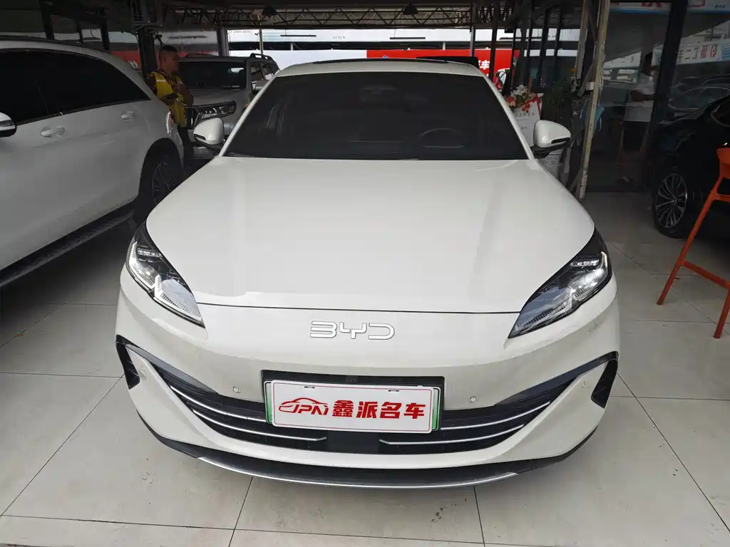 BYD Seal 06 2025