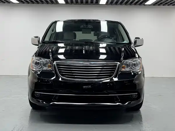 Chrysler Grand Voyager 2013