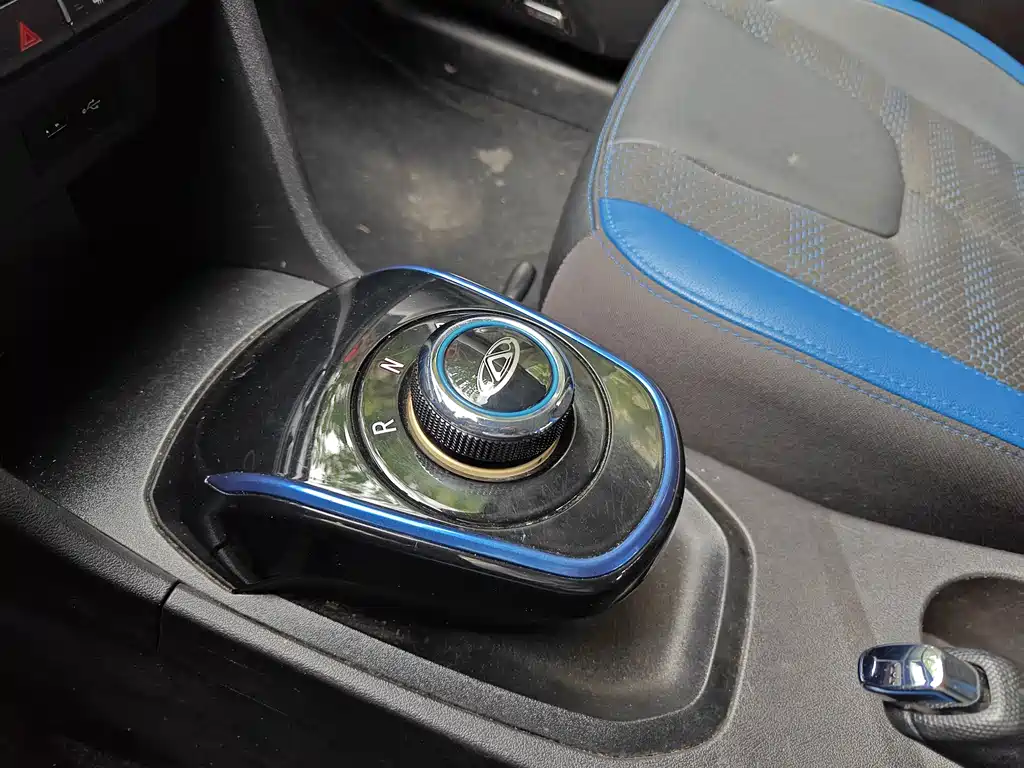 Chery Tiggo 3xe 2018 — фото 16