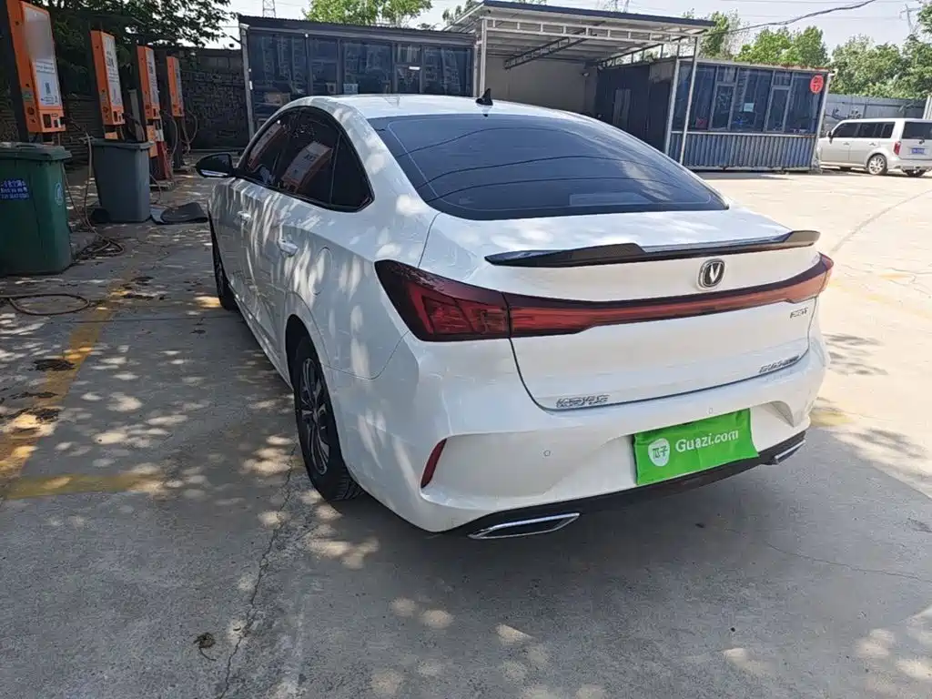 Changan Eado 2025 — фото 23