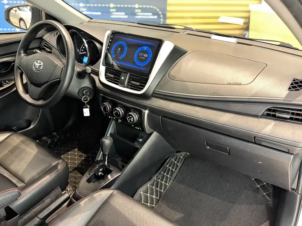 Toyota Yaris L 2019 — фото 19