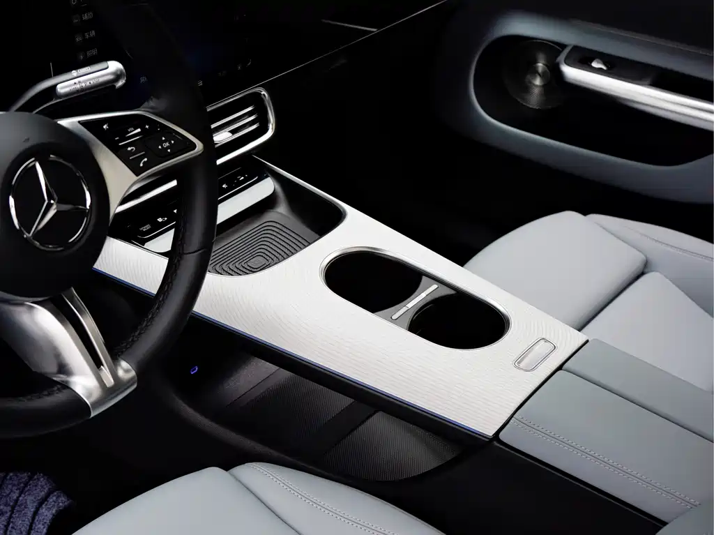 Mercedes-Benz CLA EV 2025 — фото 17